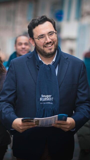 🇫🇷 Mon objectif est clair : remettre la mairie au service des Berruyers, et les Berruyers au cœur des décisions.
Pour y parvenir, j’ai besoin de vous.
🗳 Dimanche, choisissez la liste 3️⃣ : « Bouger Bourges, avec Ugo Iannuzzi ».
#BougerBourges